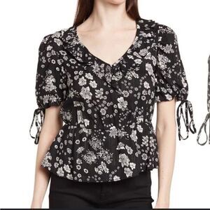 Walter Baker Mindy Floral Peplum Top in Evening Lily, Floral Size Large, NWT